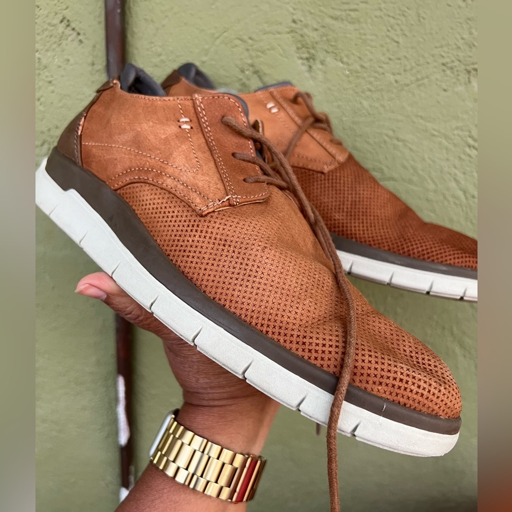 Men's Brown Casual Shoes 
Size 9